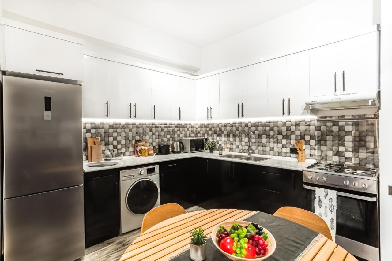 Hotelise I Gin Apartment Yerevan Exterior foto